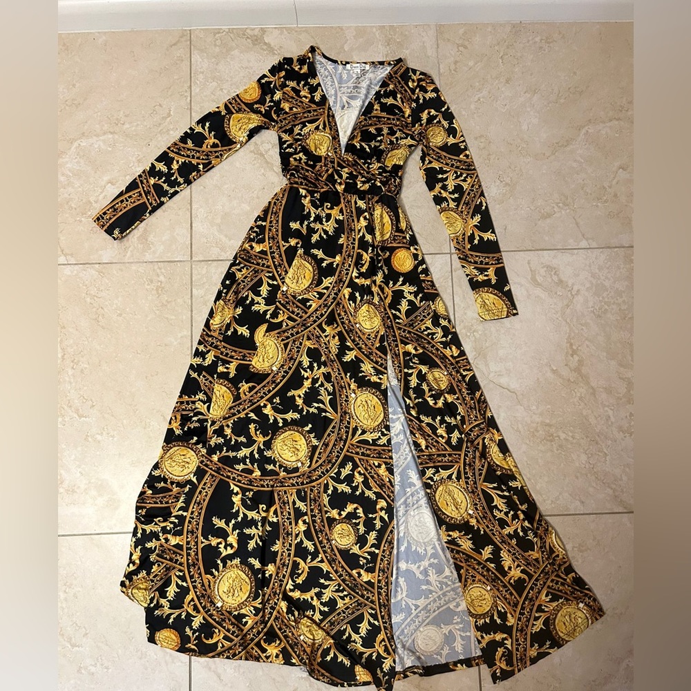 Gold and black dress- SIZE S- Dress Day